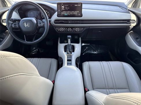 Used 2024 Honda HR-V EX-L image 16