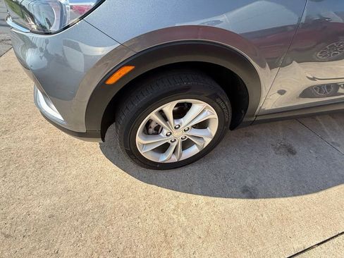 Used 2020 Buick Encore GX Preferred AWD/4WD image 7