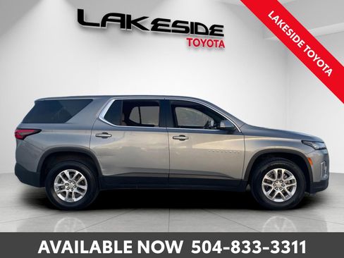 Used 2023 Chevrolet Traverse LS w/ Safety Package image 6