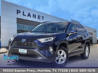 Used 2020 Toyota RAV4 XLE image 1