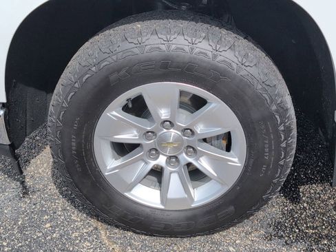 Used 2021 Chevrolet Silverado 1500 LT image 11