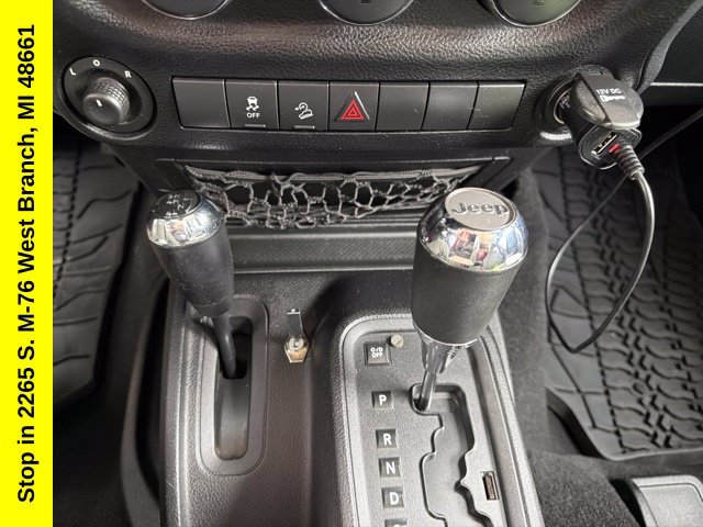 Used 2011 Jeep Wrangler Sport AWD/4WD image 37