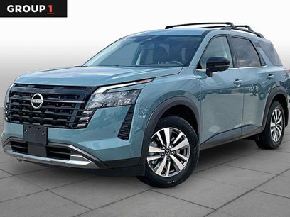 New 2026 Nissan Pathfinder SL