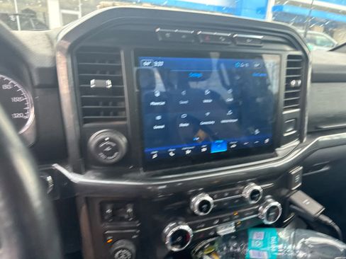 Used 2022 Ford F150 XLT w/ Equipment Group 302A High image 13