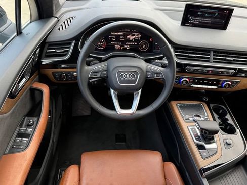 Used 2017 Audi Q7 3.0T Prestige AWD/4WD image 24