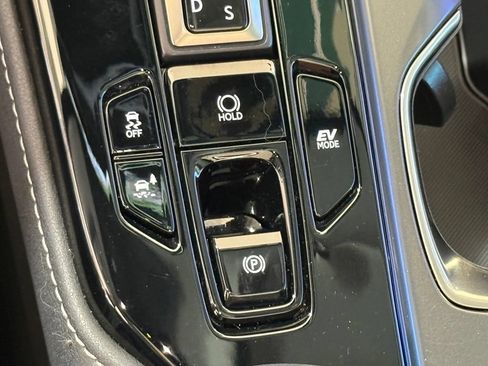Certified 2025 Lexus NX 350h AWD w/ Premium Package image 23