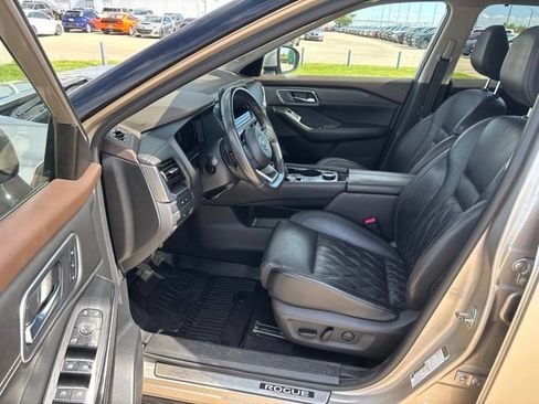 Used 2021 Nissan Rogue Platinum AWD/4WD image 19