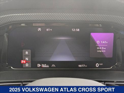 Used 2025 Volkswagen Atlas Cross Sport SEL R-Line image 10