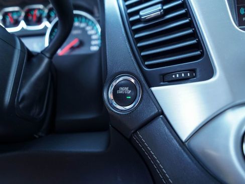 Used 2020 GMC Yukon SLT w/ Premium Edition RWD image 26