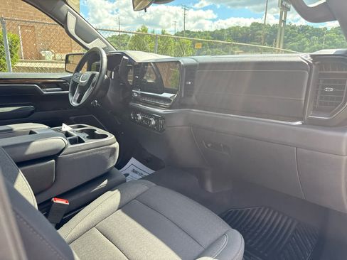 Used 2024 GMC Sierra 1500 Elevation AWD/4WD image 30