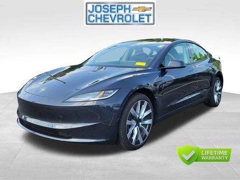 Used 2025 Tesla Model 3 Long Range RWD image 2