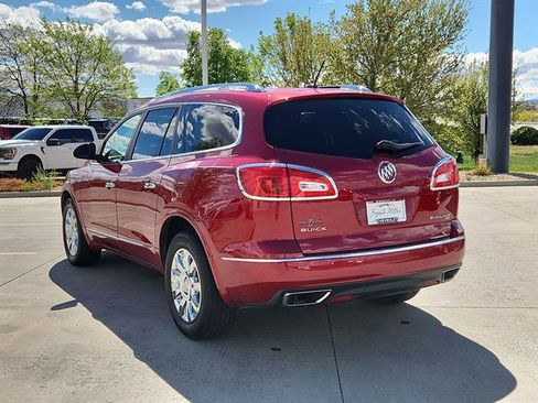 Used 2014 Buick Enclave Premium image 3