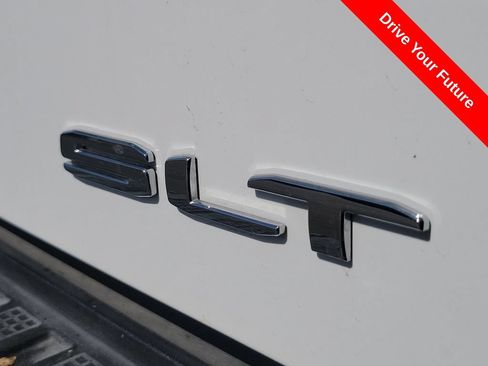 Used 2026 GMC Sierra 1500 SLT RWD image 23