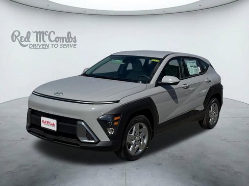 New 2026 Hyundai Kona SE FWD image 1