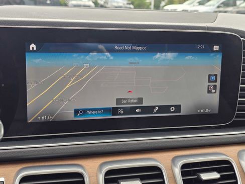 Used 2020 Mercedes-Benz GLE 350 4MATIC image 32