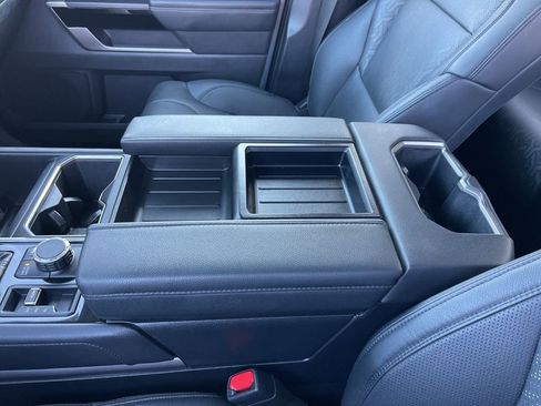 Used 2024 Toyota Tundra Limited image 15