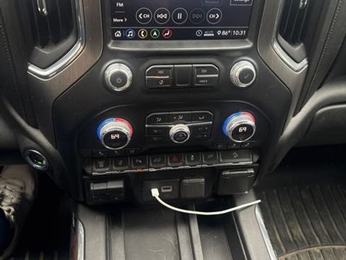 Used 2020 GMC Sierra 3500 Denali w/ Denali Ultimate Package AWD/4WD image 8