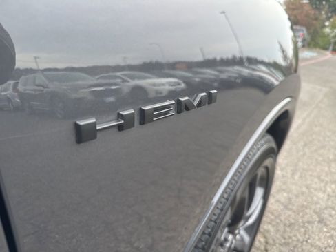 Used 2025 Dodge Durango R/T image 11