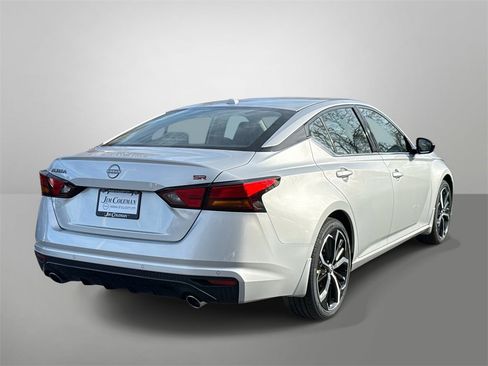 New 2025 Nissan Altima 2.5 SR image 14