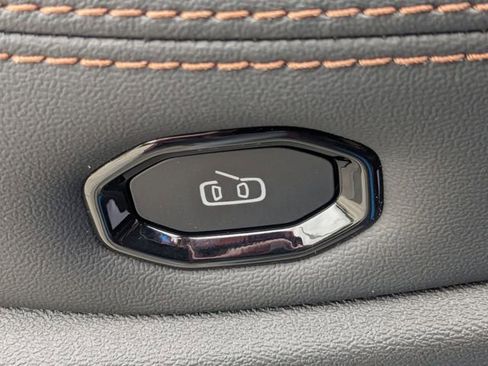 New 2026 Jeep Cherokee Limited AWD/4WD image 24