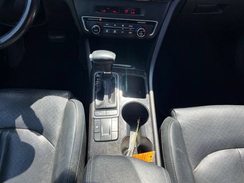 Used 2016 Kia Optima EX FWD image 25