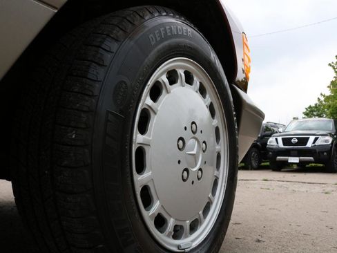 Used 1987 Mercedes-Benz 420 SEL image 9