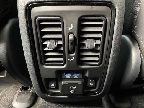 Used 2022 Dodge Durango R/T AWD/4WD image 29