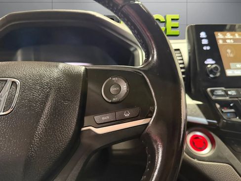 Used 2018 Honda Odyssey EX-L image 29
