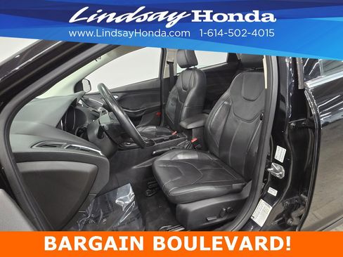 Used 2018 Ford Focus Titanium image 10