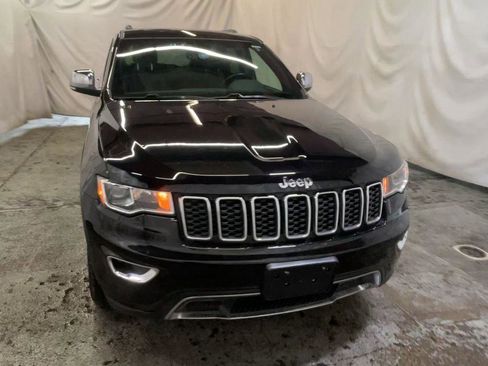Used 2021 Jeep Grand Cherokee Limited w/ Trailer Tow Group IV AWD/4WD image 3