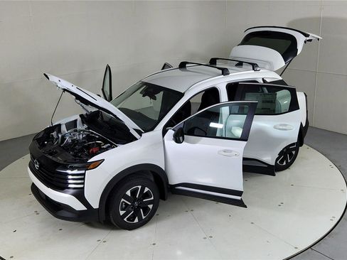 New 2026 Nissan Kicks SV w/ Cold Weather Package image 43