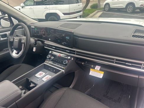 New 2026 Hyundai Santa Fe SE image 27