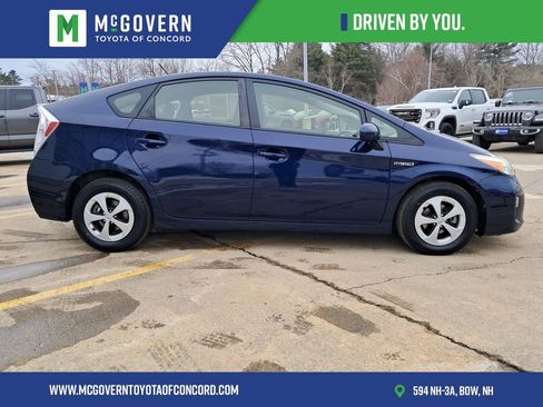 Used 2015 Toyota Prius Two image 5