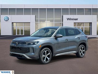 New 2026 Volkswagen Tiguan SE