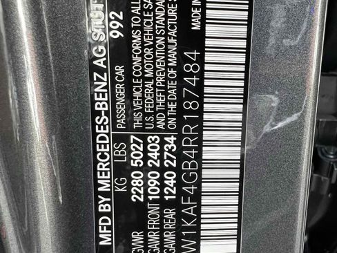 Used 2024 Mercedes-Benz C 300 Sedan image 11