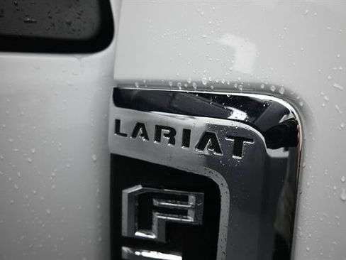 Certified 2022 Ford F250 Lariat w/ Lariat Ultimate Package AWD/4WD image 6