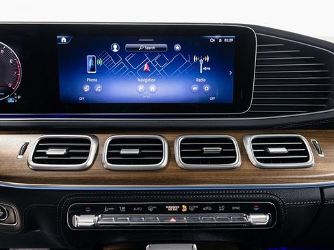 Certified 2026 Mercedes-Benz GLS 450 GLS 450 image 16