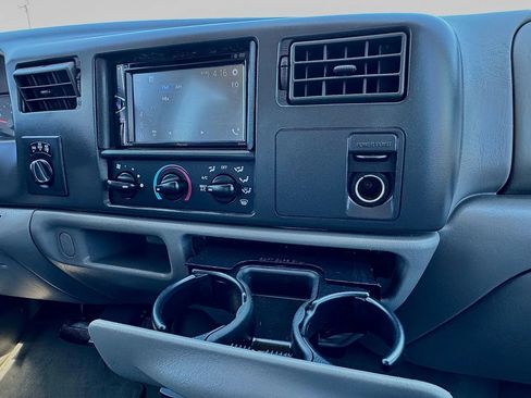 Used 2004 Ford F250 Lariat image 20