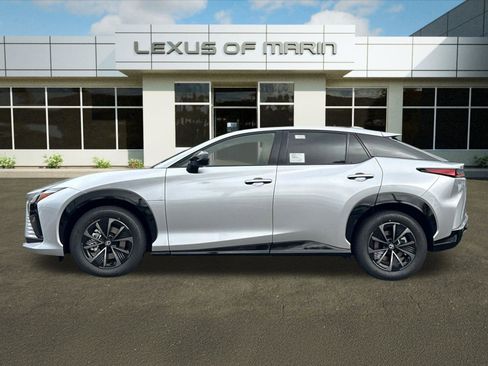 New 2026 Lexus RZ 450e 2WD image 2