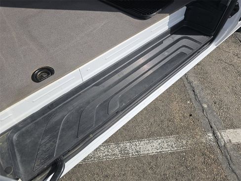 Used 2024 Mercedes-Benz Sprinter 144 Cargo image 23