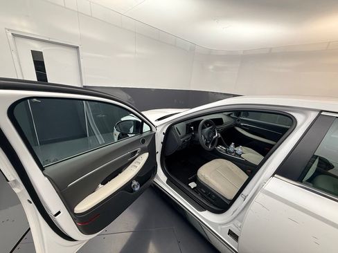 Certified 2023 Hyundai Sonata SEL FWD image 8