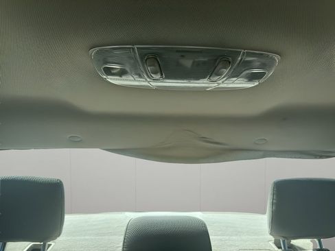 Used 2011 Ford Fusion SE FWD image 26