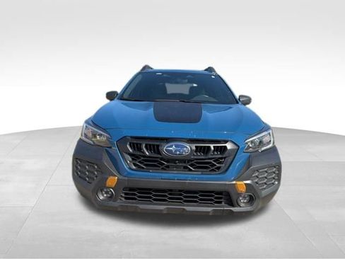 Used 2025 Subaru Outback Wilderness AWD/4WD image 8