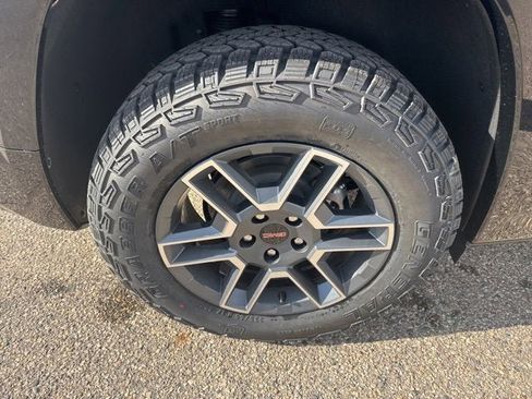 New 2026 GMC Terrain AT4 image 14