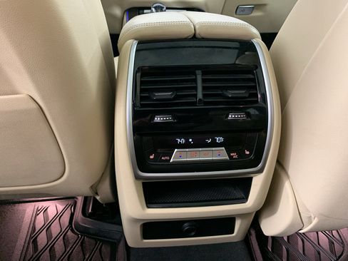 Used 2021 BMW X5 xDrive40i w/ Premium Package AWD/4WD image 33