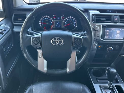 Certified 2016 Toyota 4Runner SR5 AWD/4WD image 14