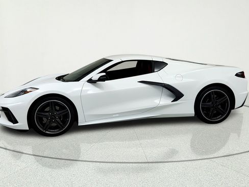 Used 2024 Chevrolet Corvette Stingray Coupe w/ 1LT RWD image 2
