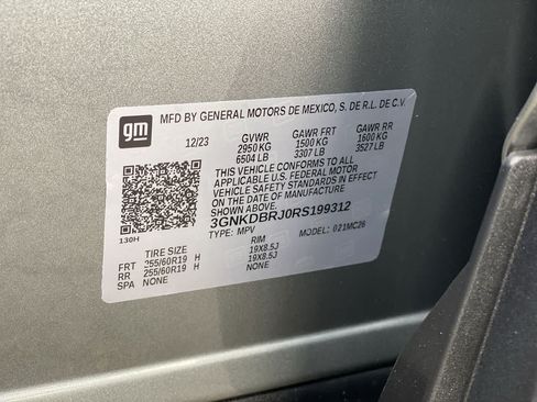 Used 2024 Chevrolet Blazer EV LT AWD/4WD image 28