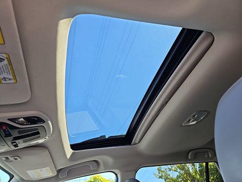 Used 2023 Subaru Outback Limited image 31