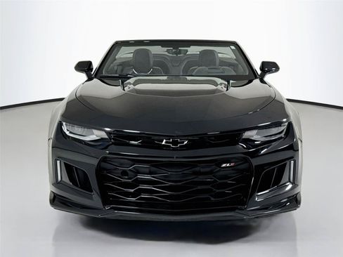 Used 2023 Chevrolet Camaro ZL1 RWD image 11